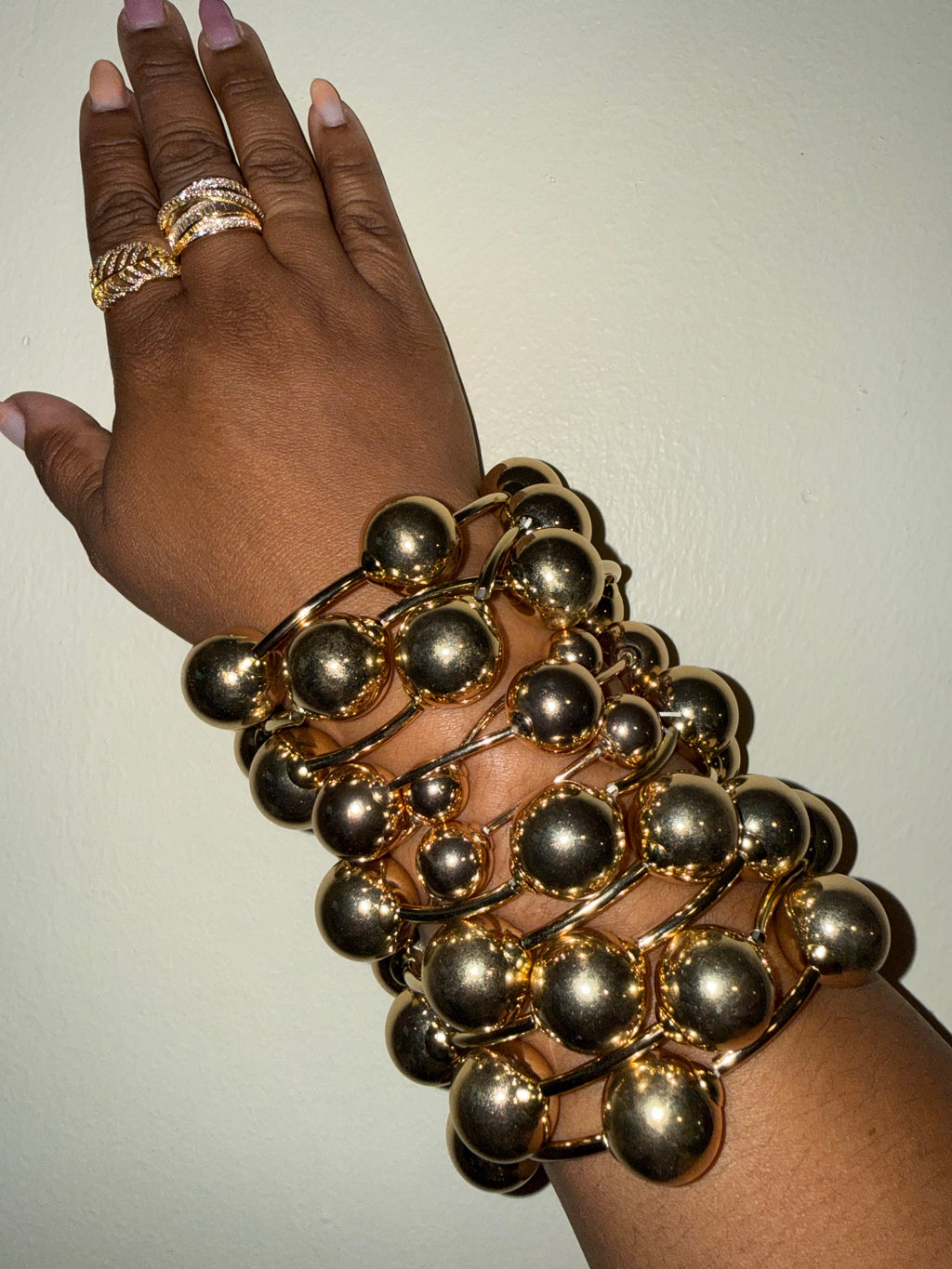 Chunky Gold Ball Bracelet Set – 18K Gold Plated Stretch Bangle Stack Set of 3 for Women