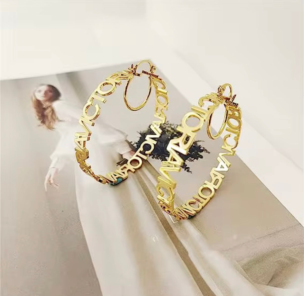 Custom Name Hoop Earrings – Waterproof 18K Gold & Silver Personalized Nameplate Hoops